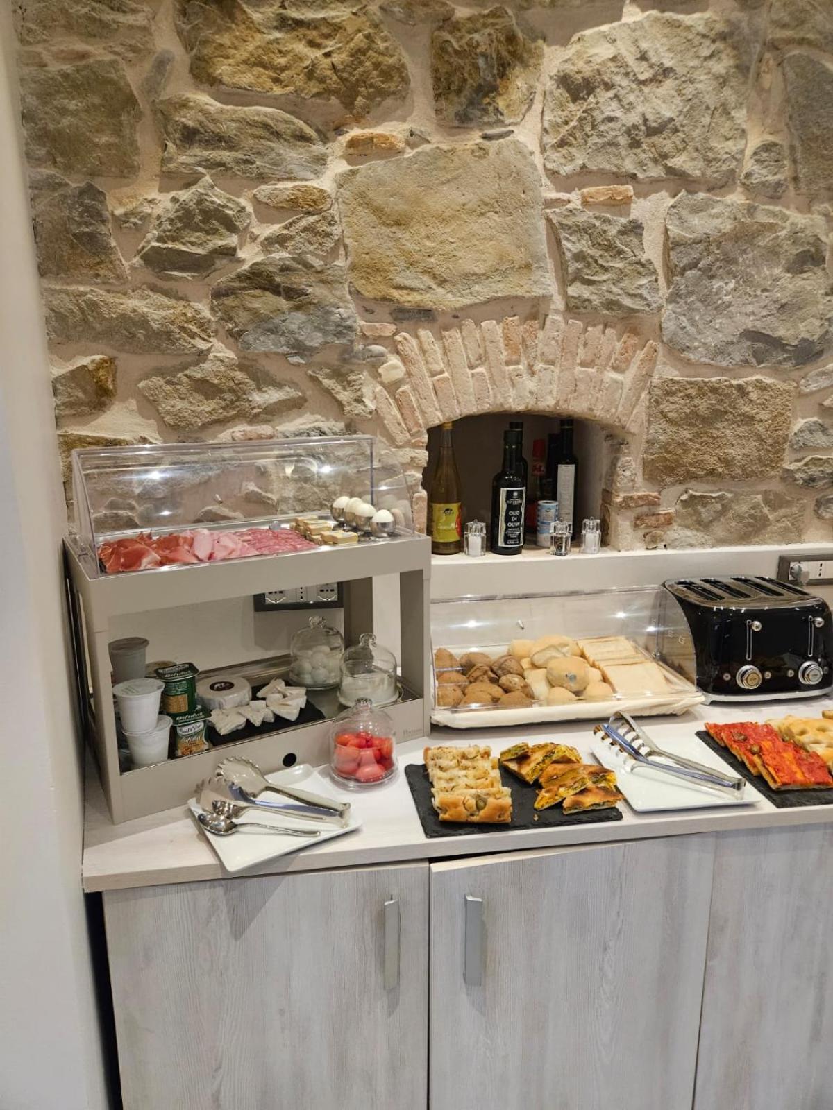 Prima Fila Premium Guest House Sanremo Exterior foto