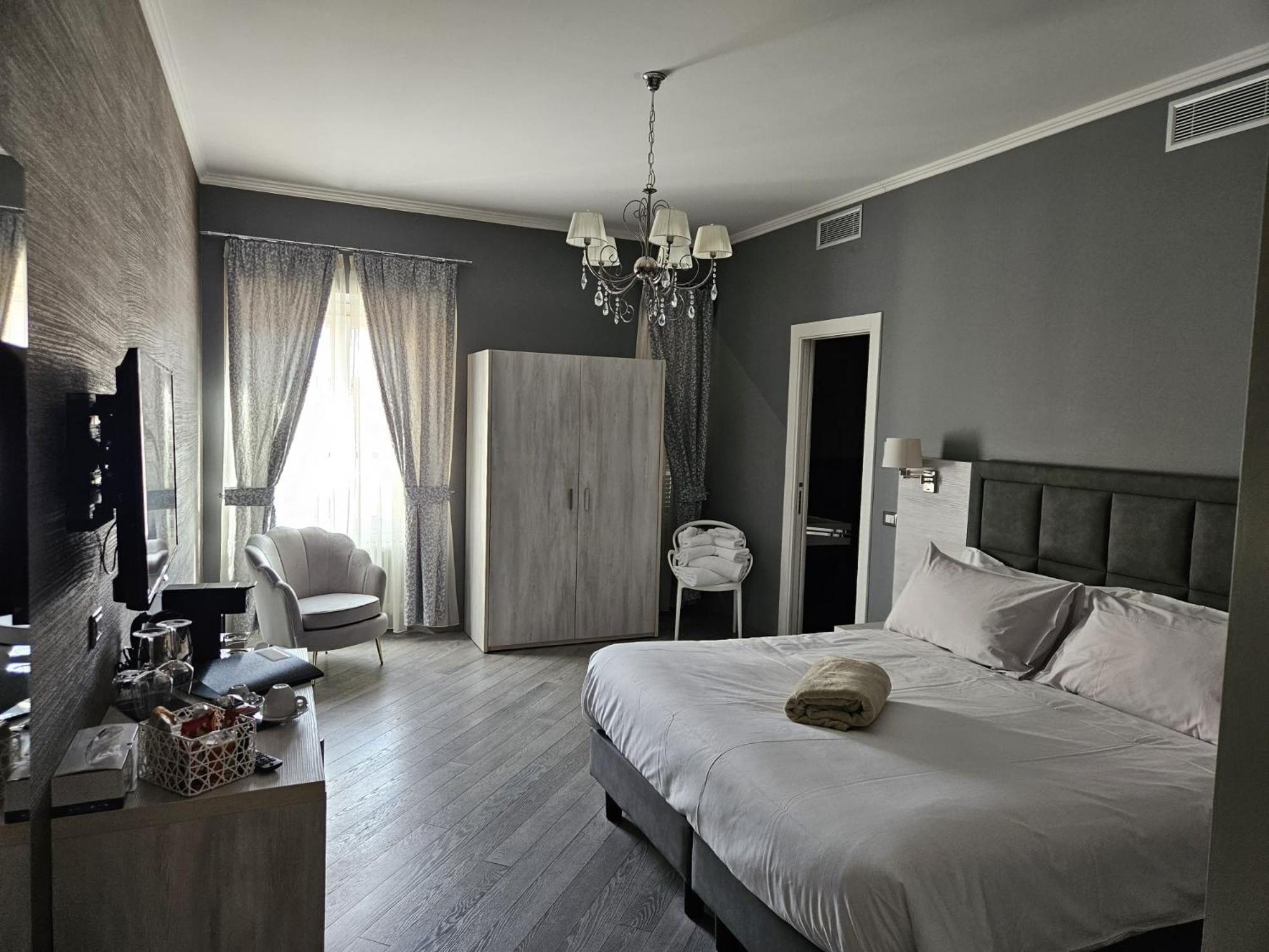 Prima Fila Premium Guest House Sanremo Exterior foto